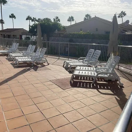Appartement Paraiso 84 *